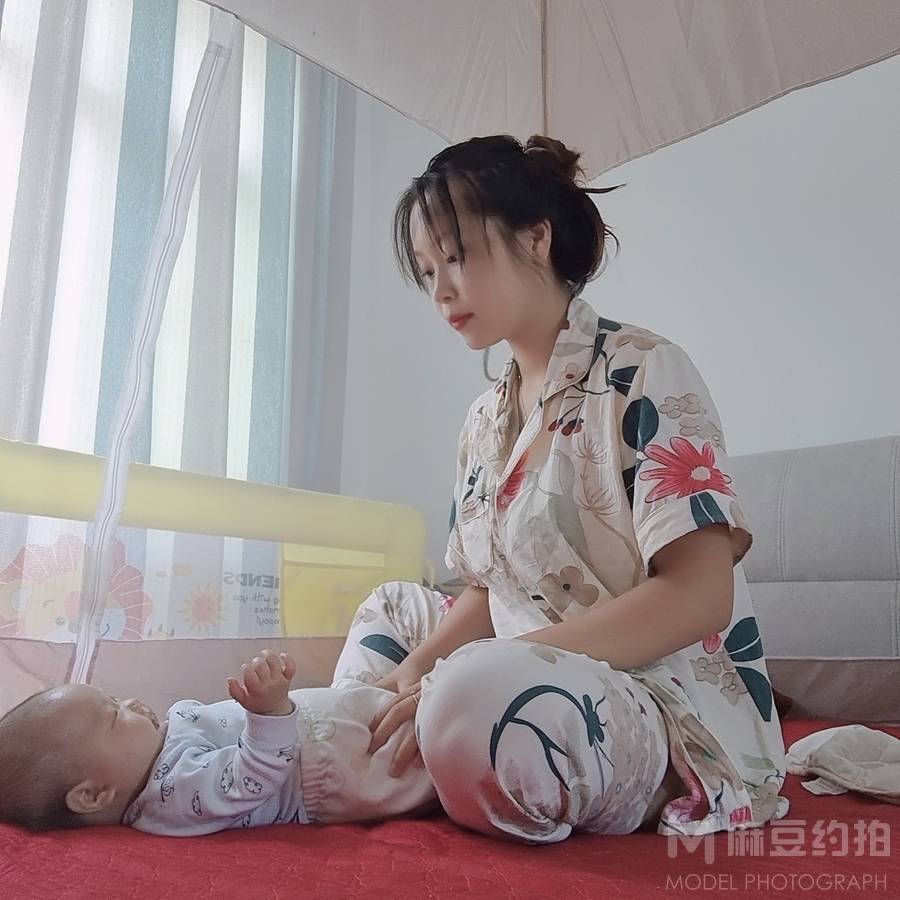 情侣模特