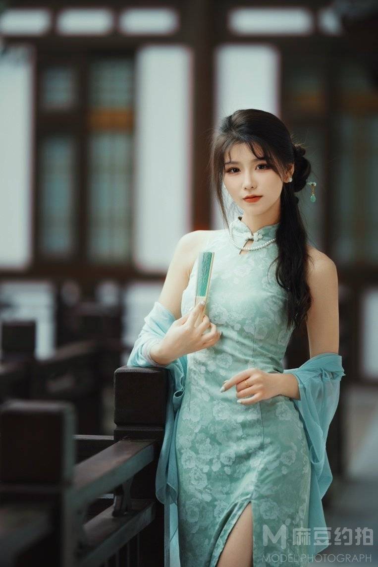 清新模特