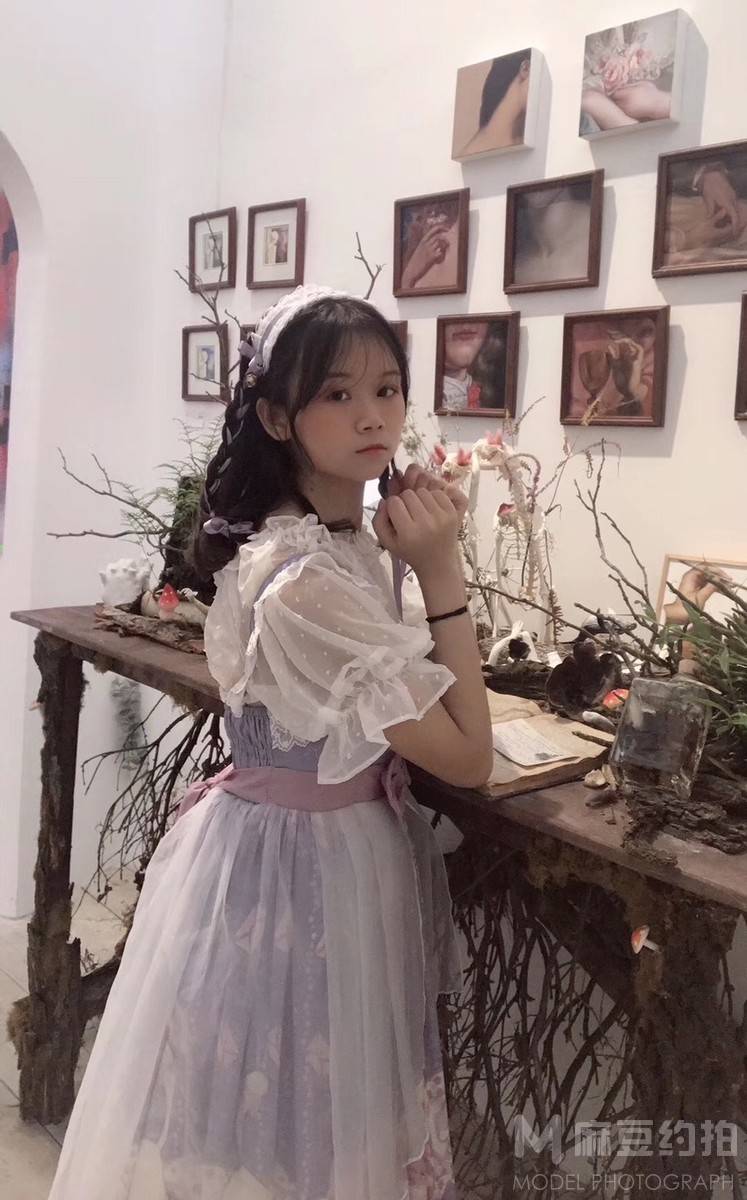 胶片模特