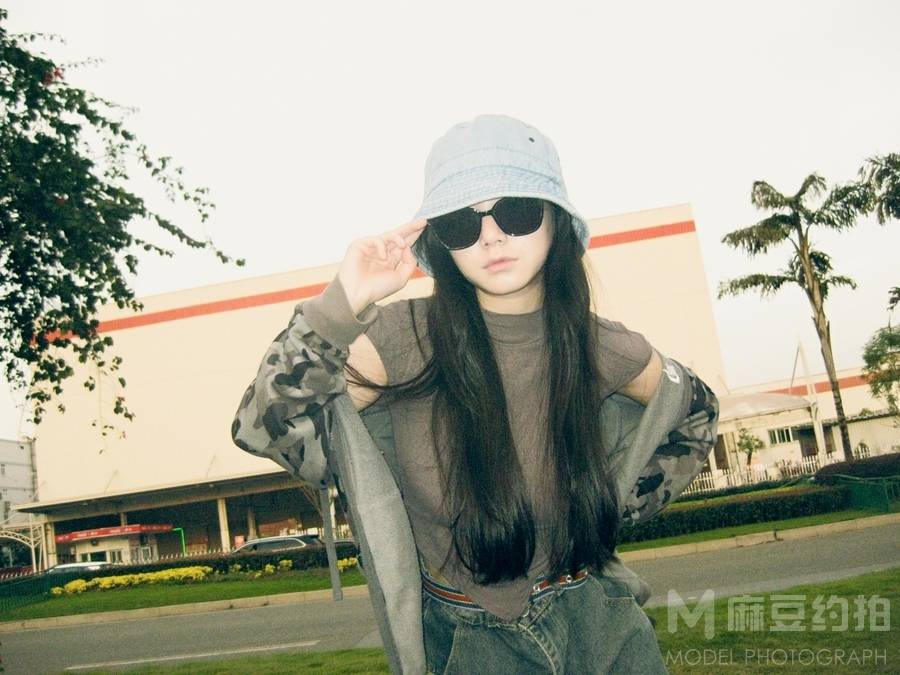 胶片模特