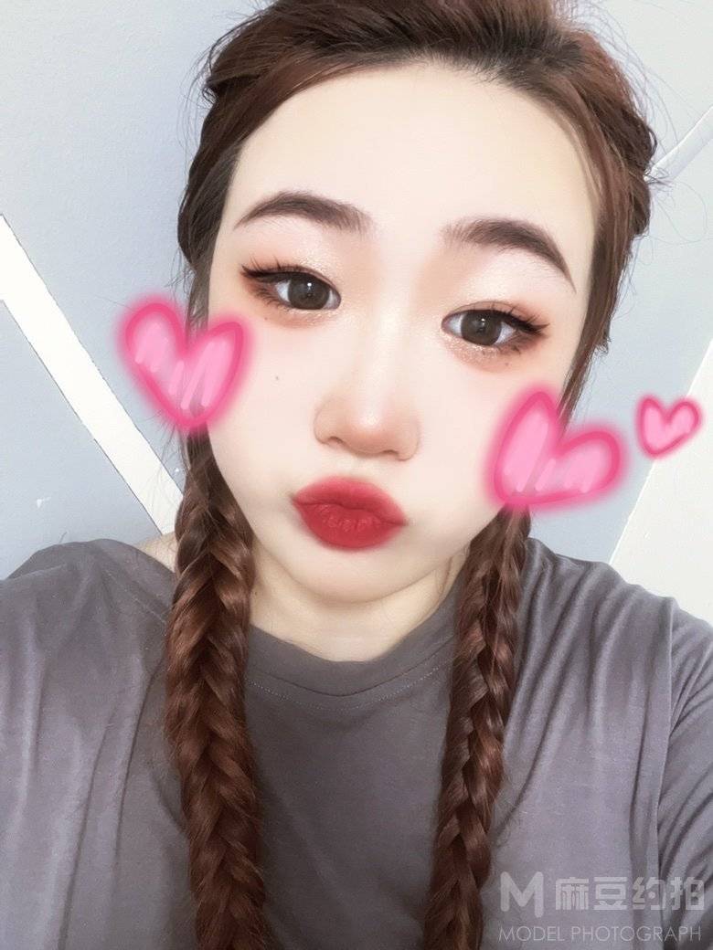 时尚模特