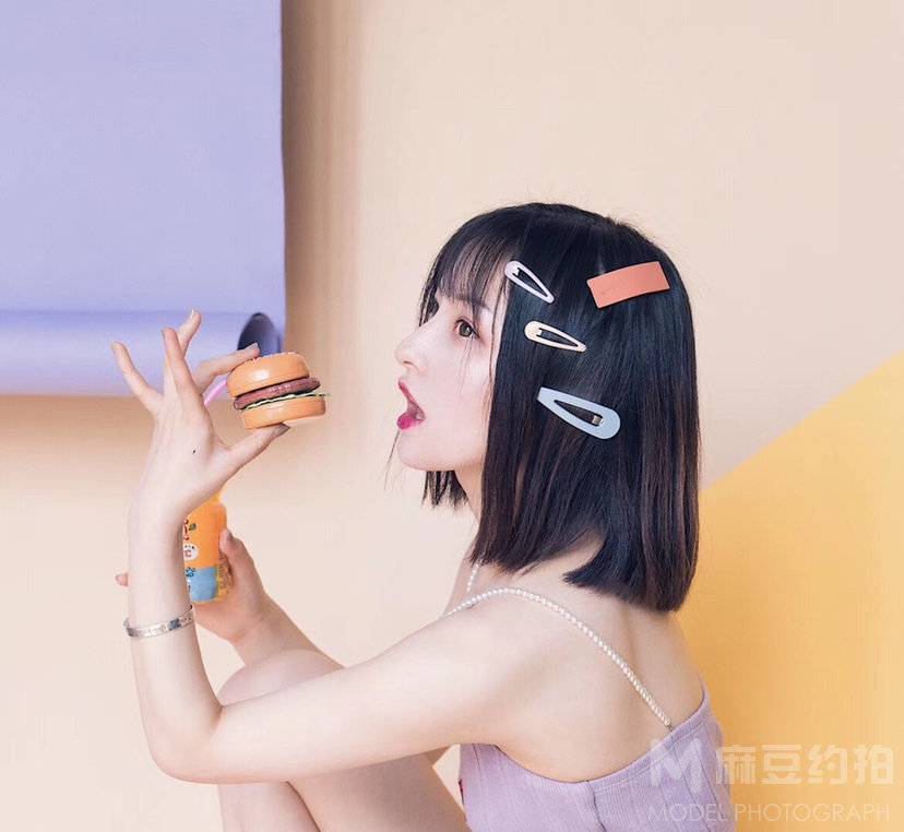 清新模特
