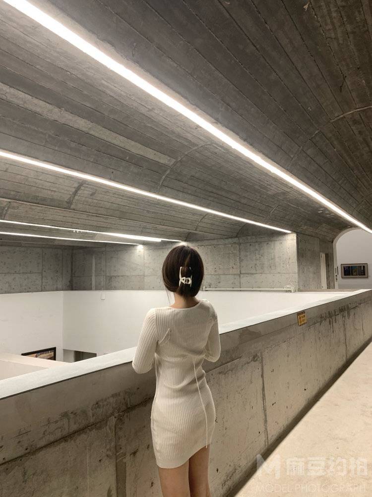 胶片模特