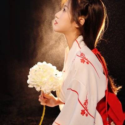 和服模特