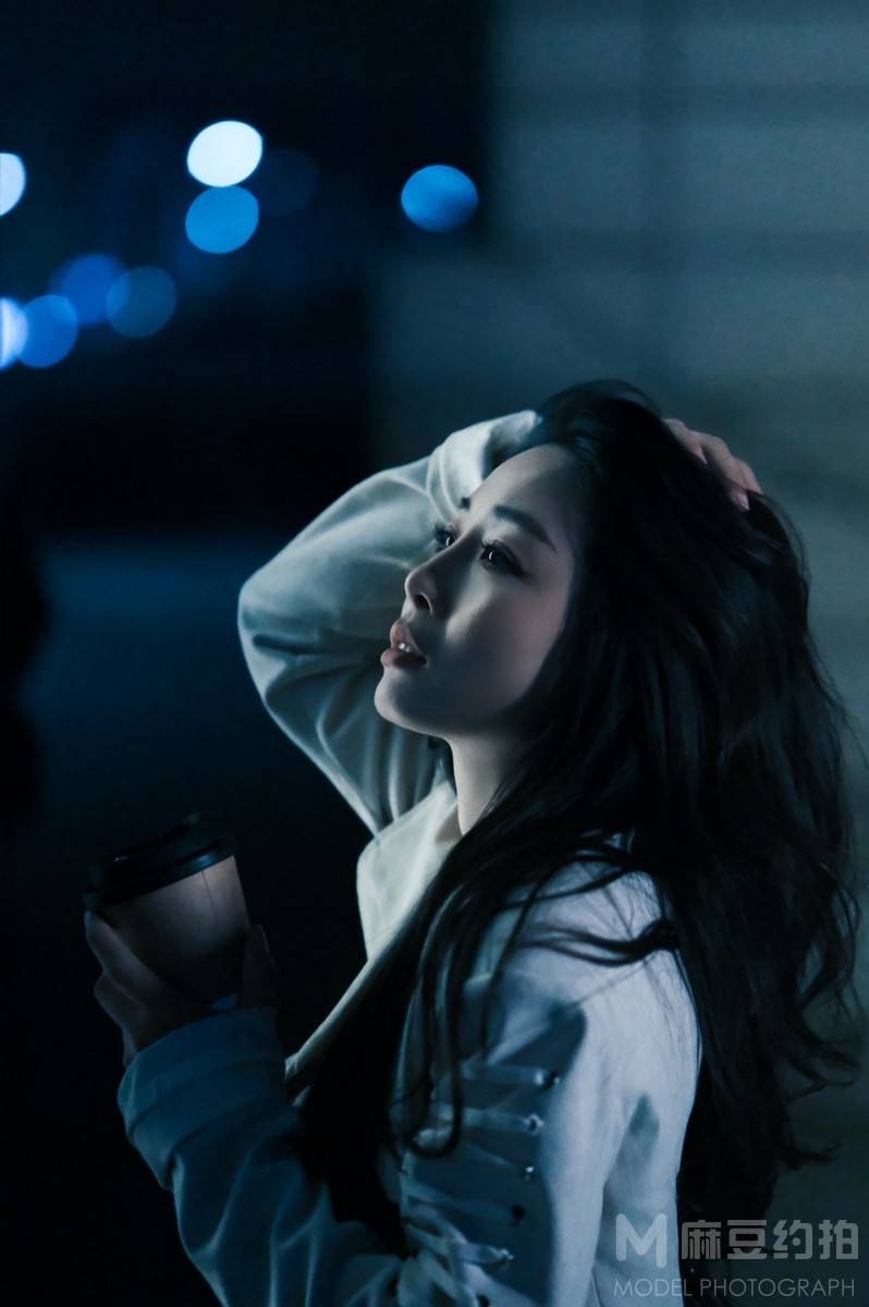夜景模特