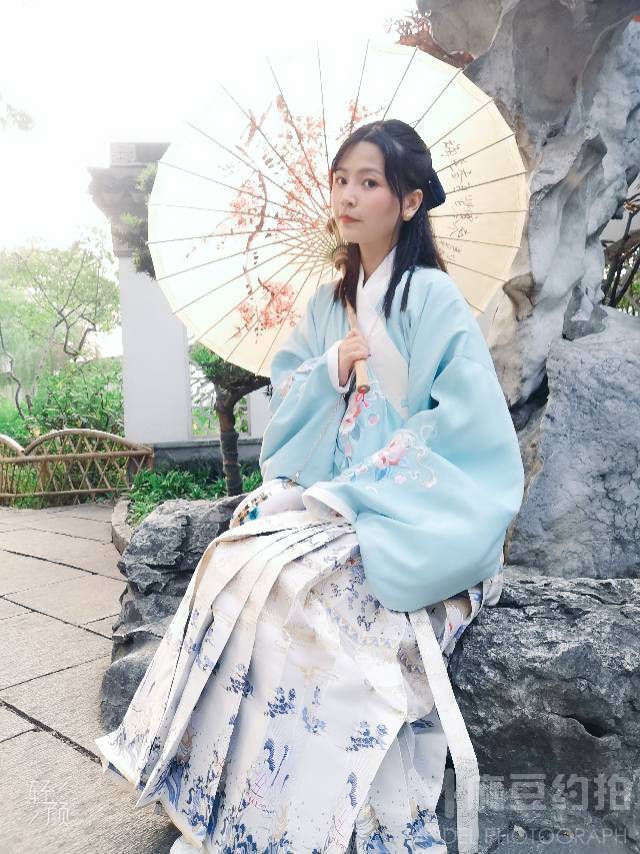 汉服模特