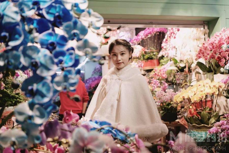 妆容模特