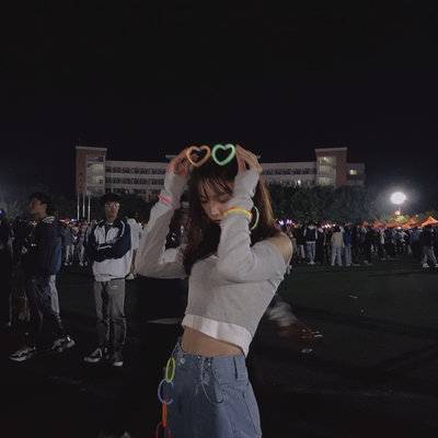 校园模特