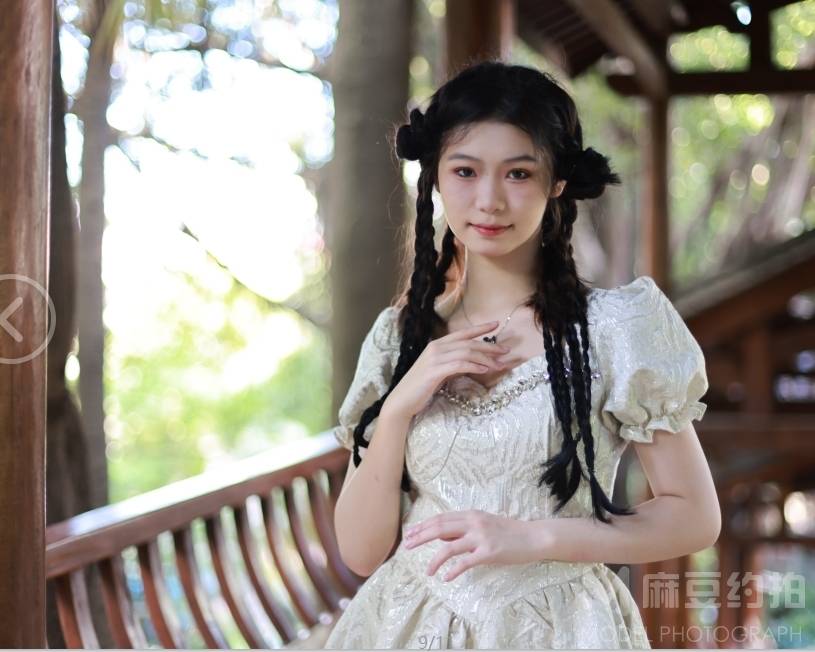 清新模特