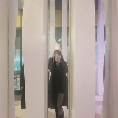 黑白模特