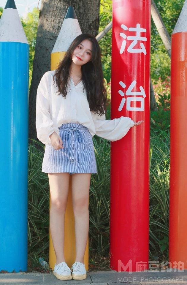 校园模特