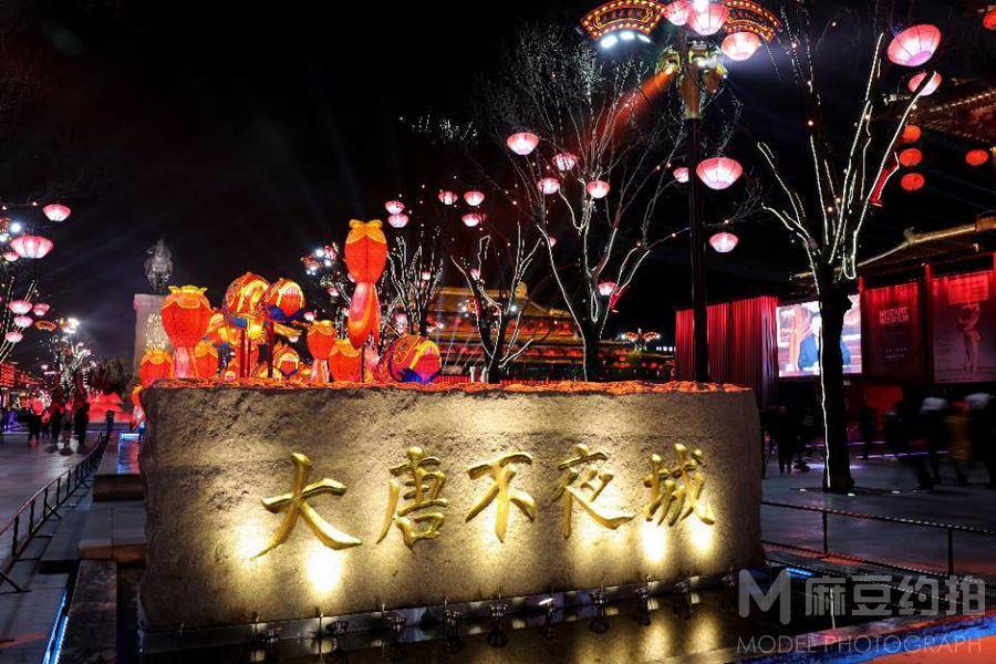 夜景模特