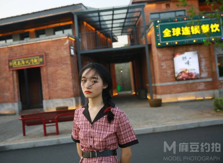 校园模特