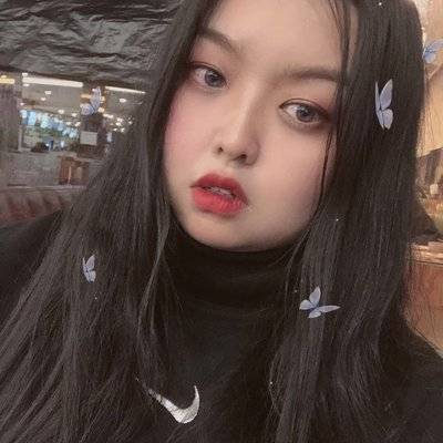黑白模特