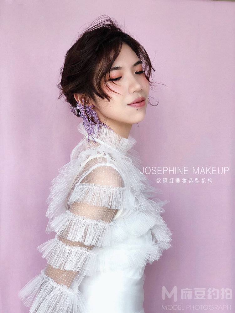 妆容模特