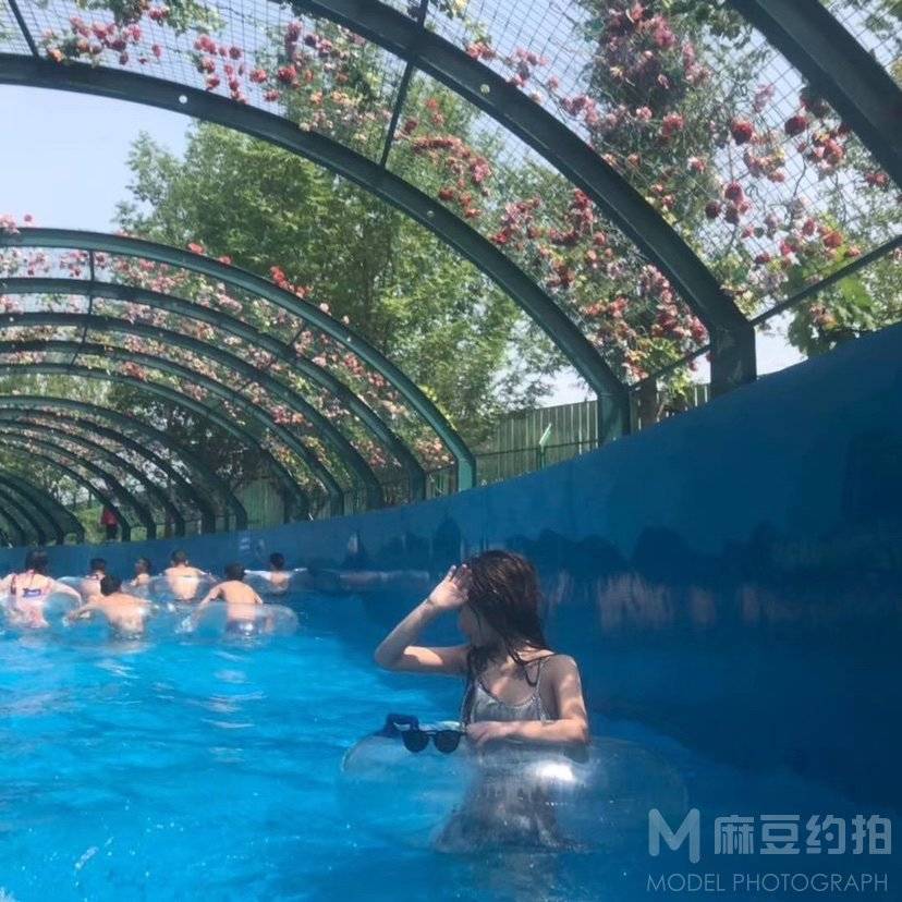 情侣模特