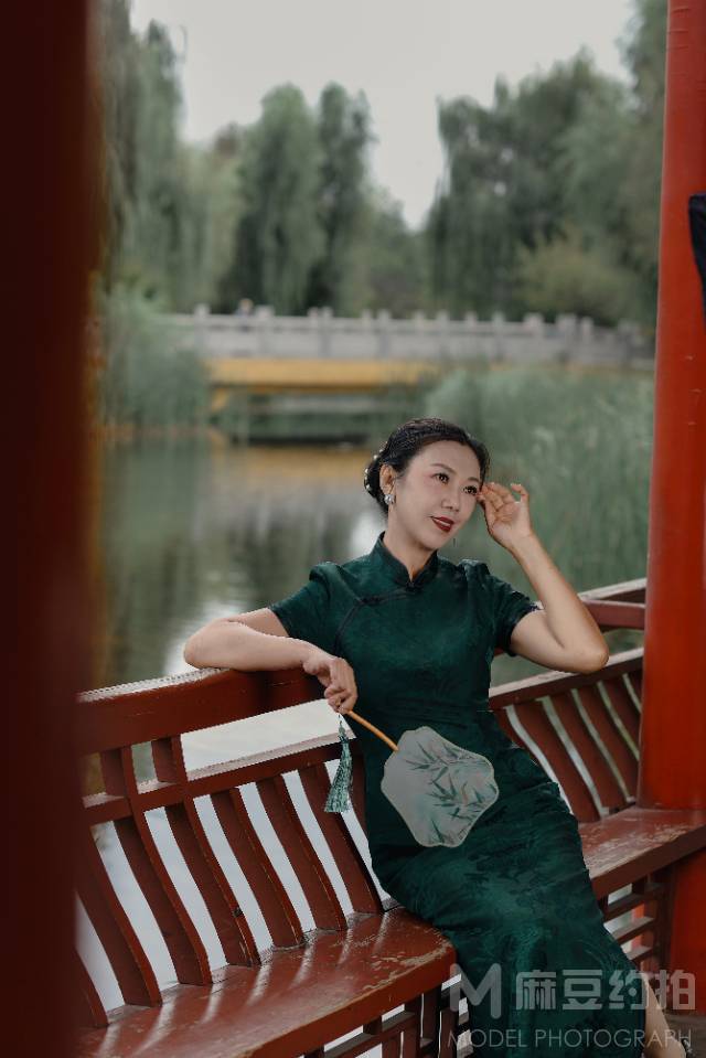 妆容模特
