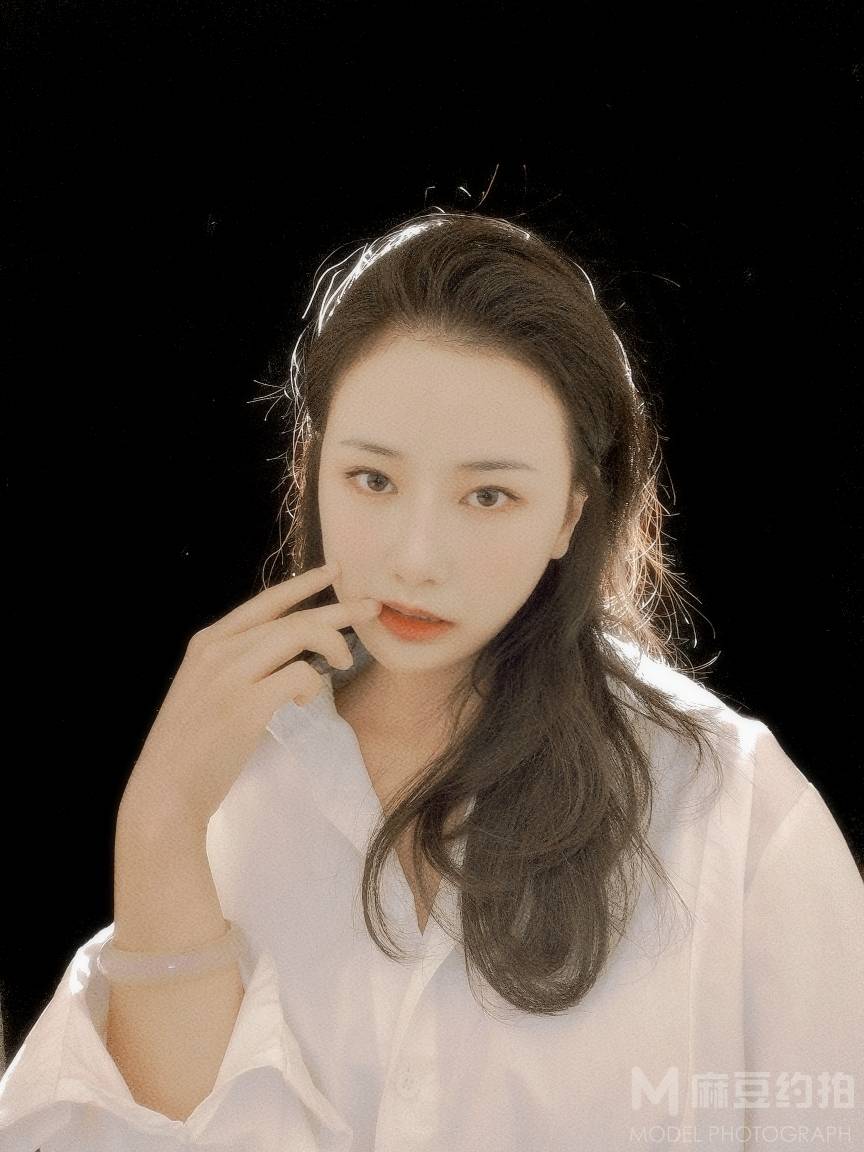 孕照模特
