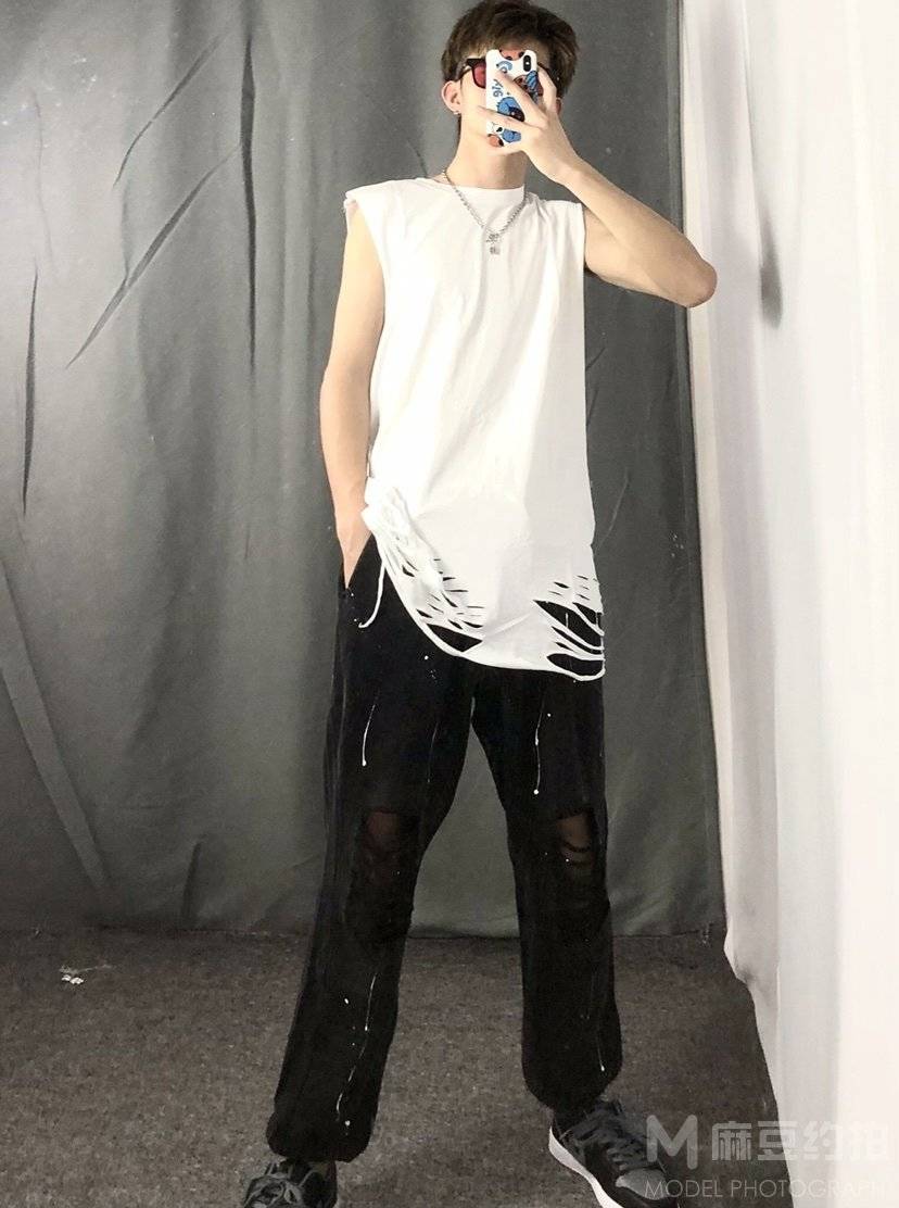 暗黑模特