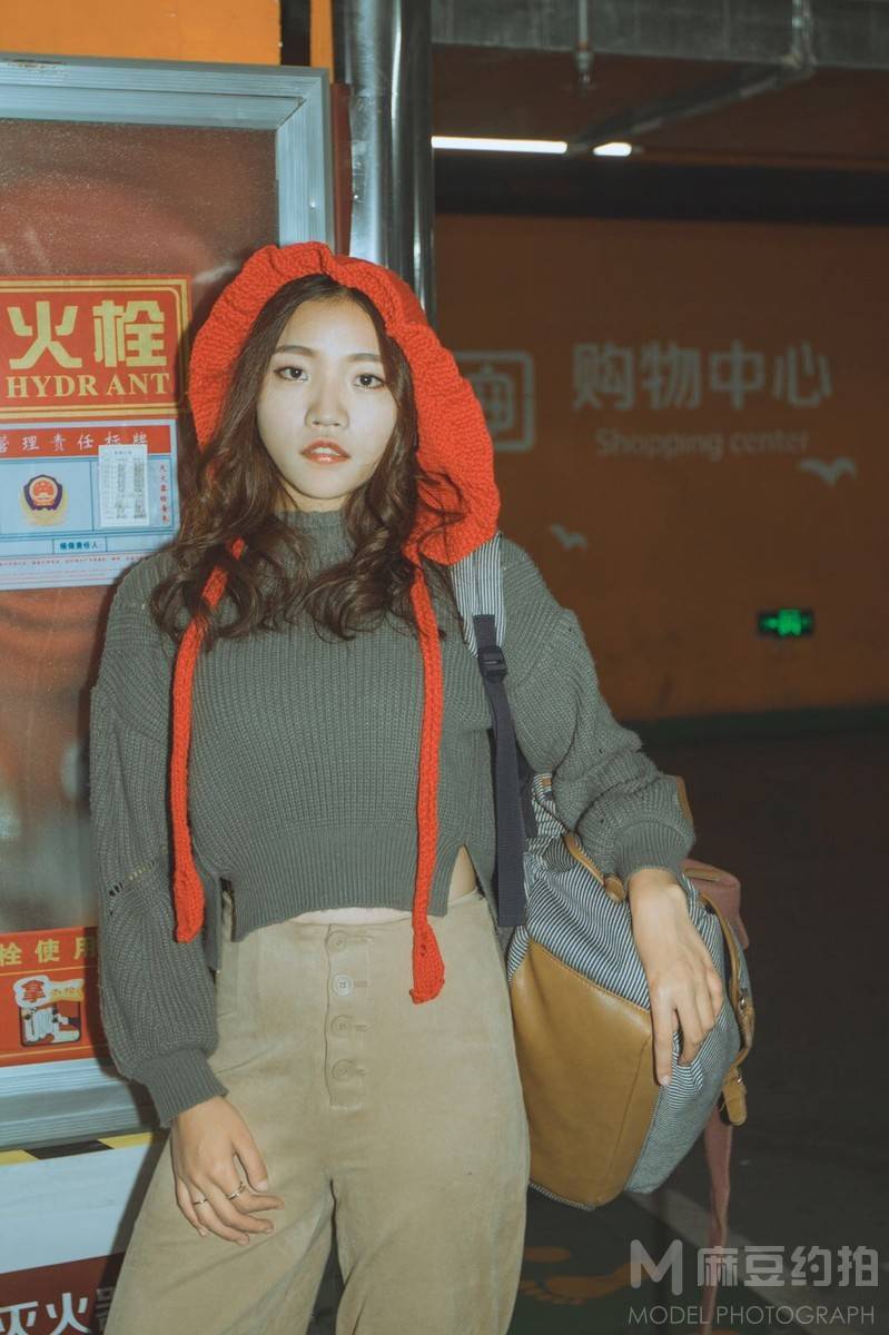 情绪模特