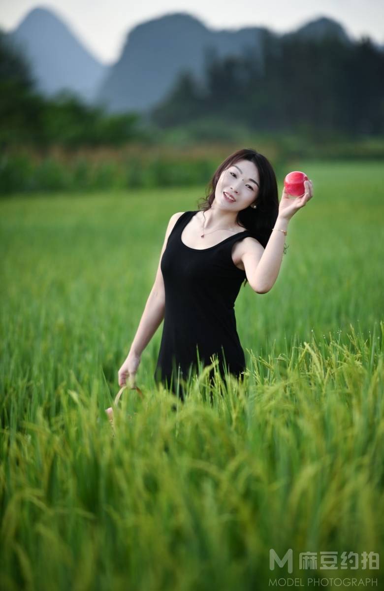 清新模特