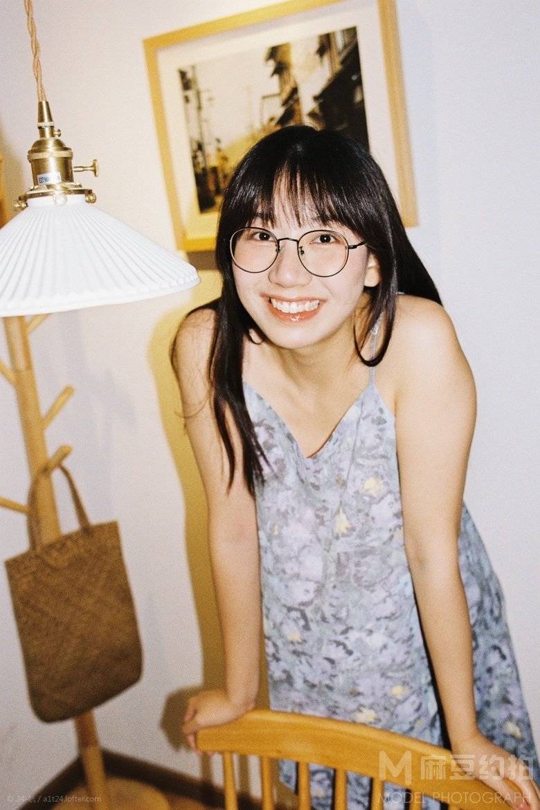 胶片模特