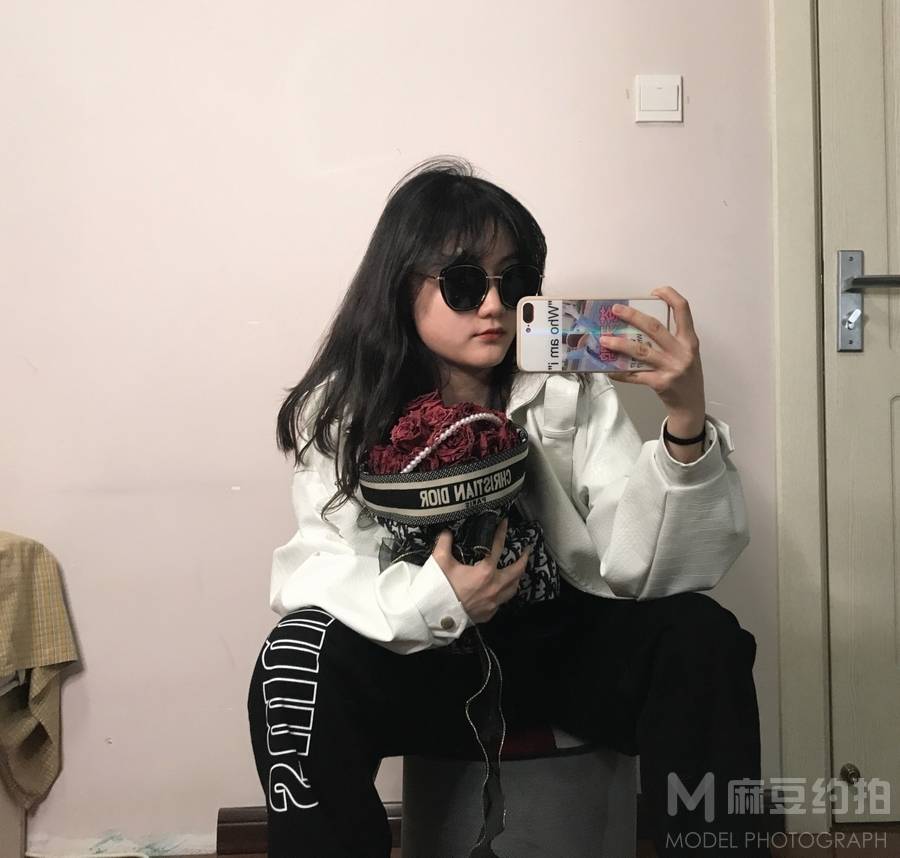 胶片模特