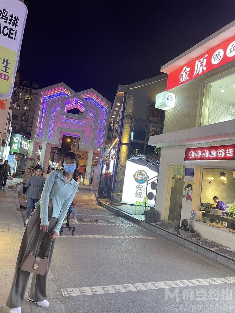 暗黑模特