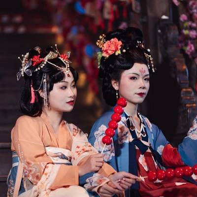 汉服模特