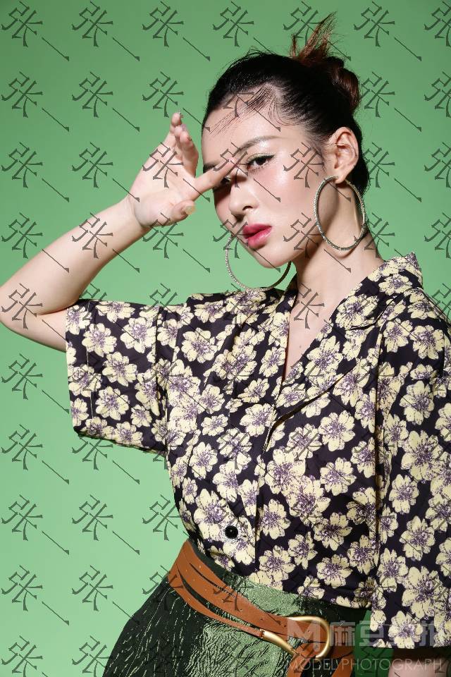 妆容模特