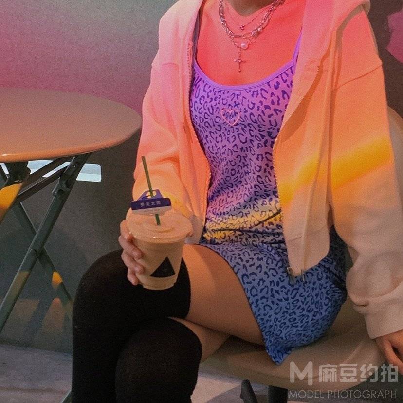 妆容模特