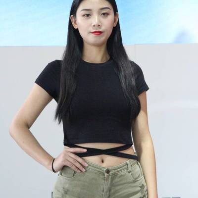 清新模特