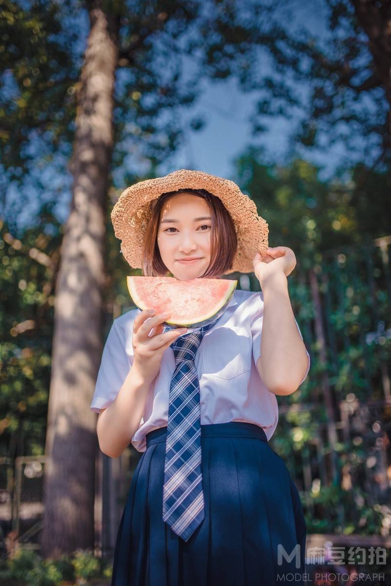校园模特
