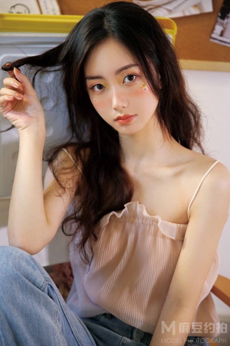胶片模特