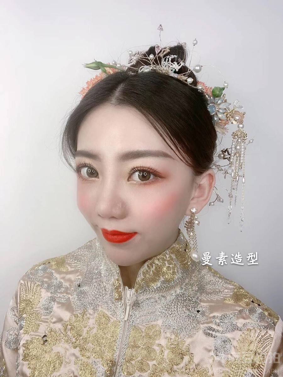 妆容模特