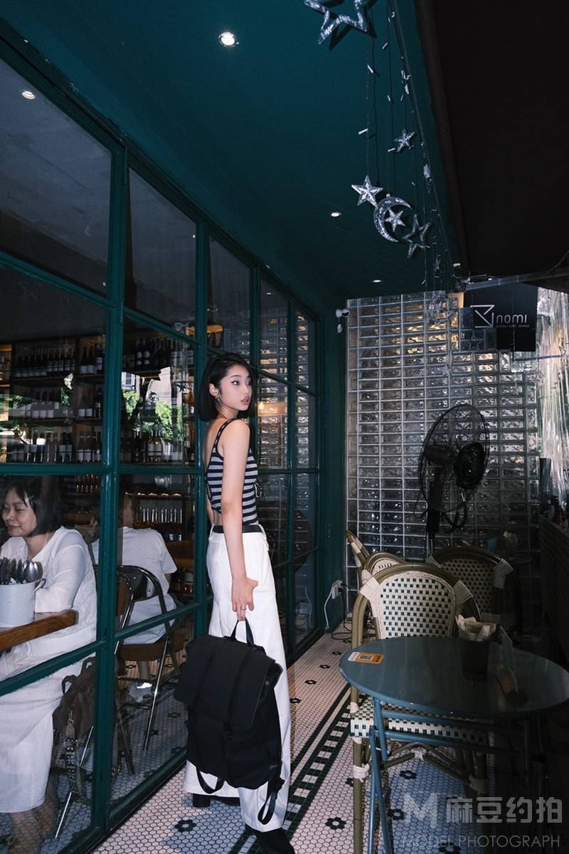 胶片模特