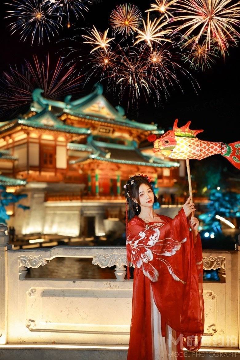 汉服模特
