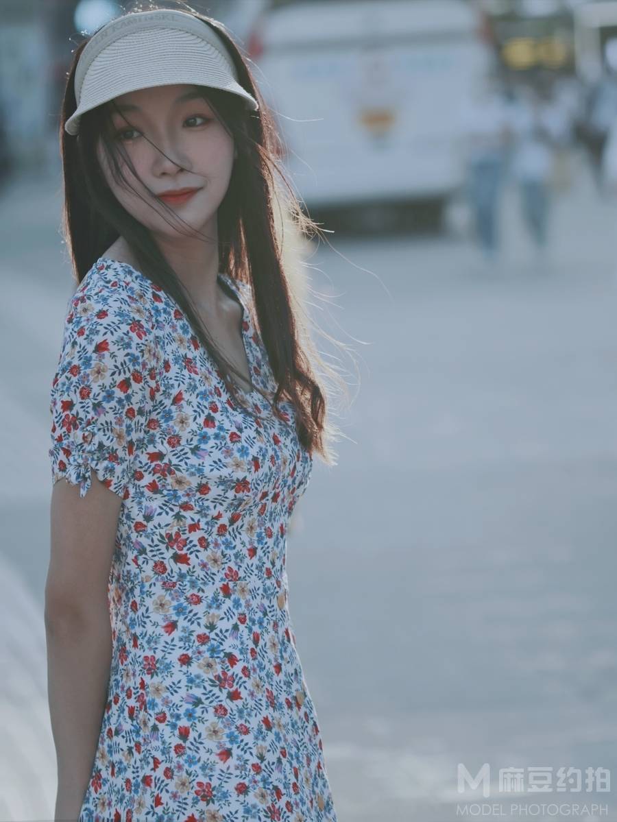宝丽来模特