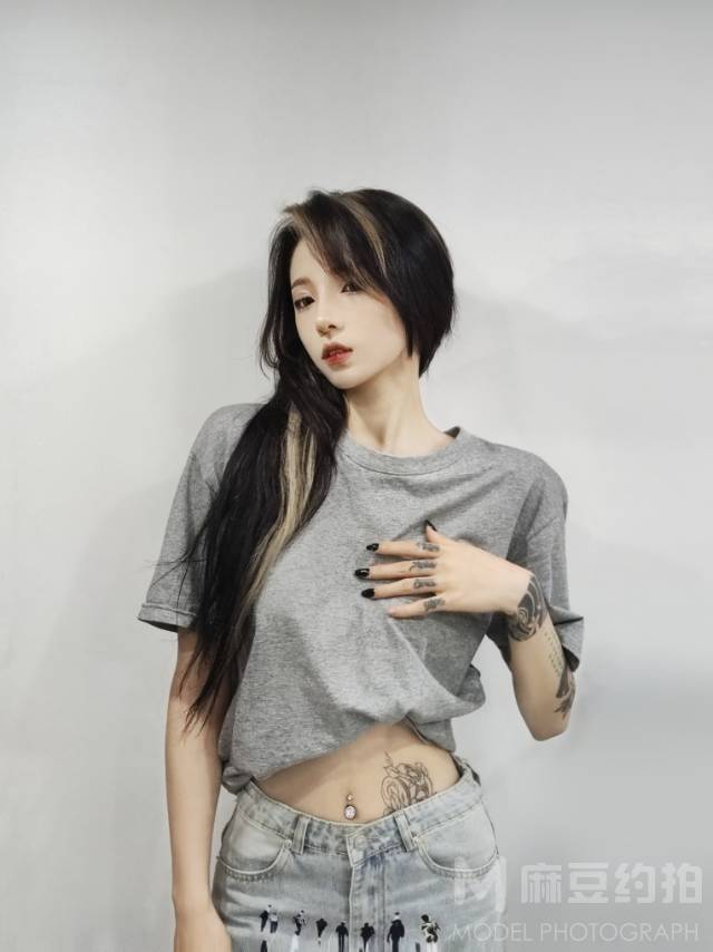 妆容模特