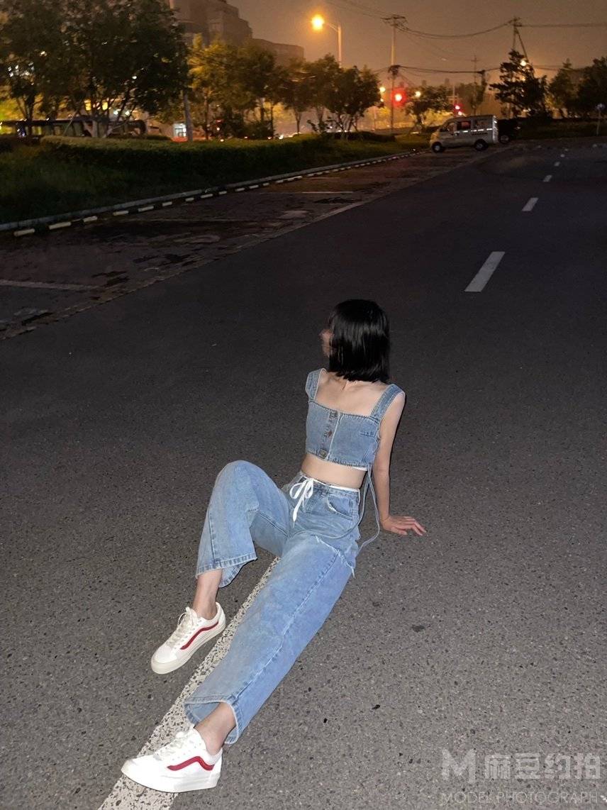 夜景模特