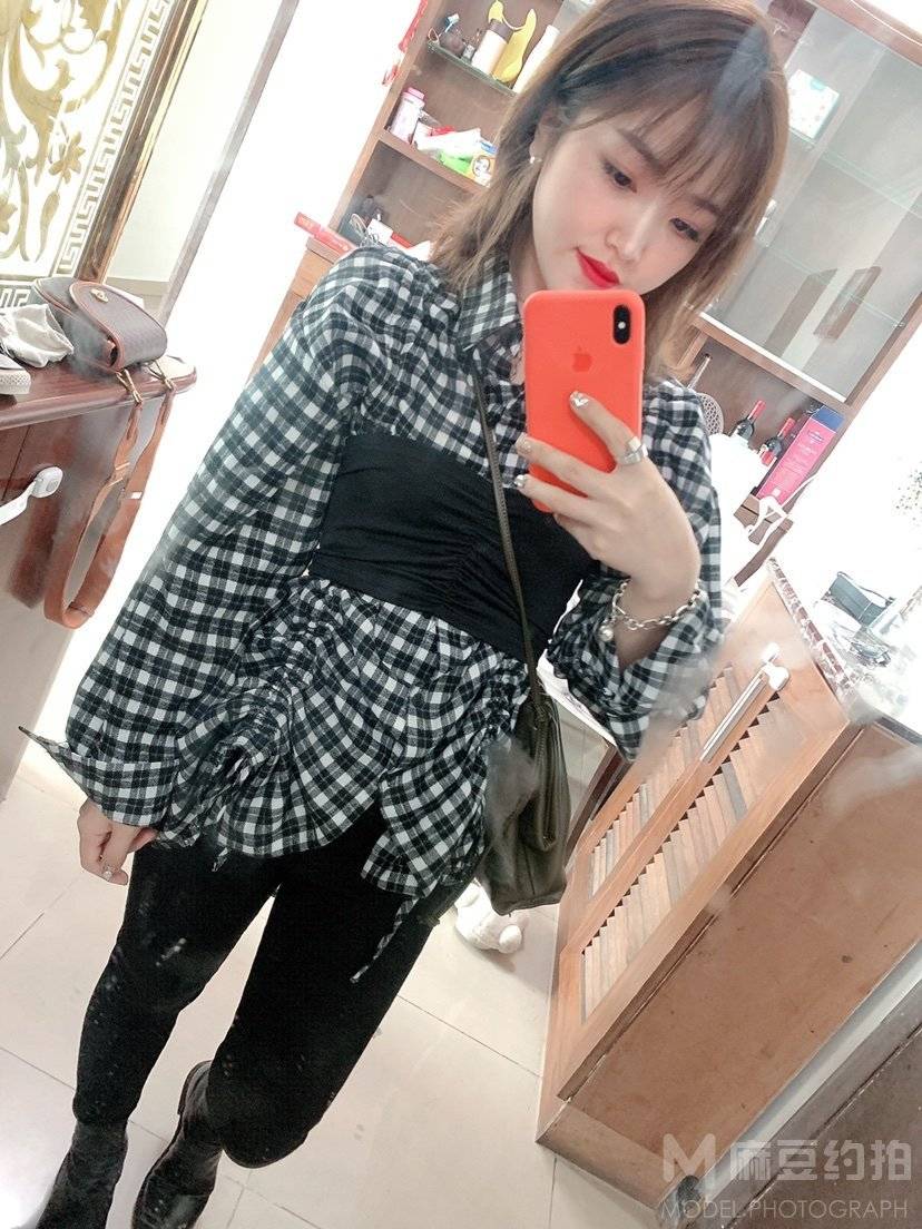 情侣模特