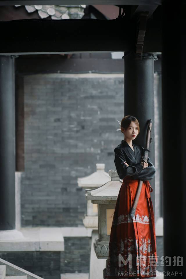 汉服模特