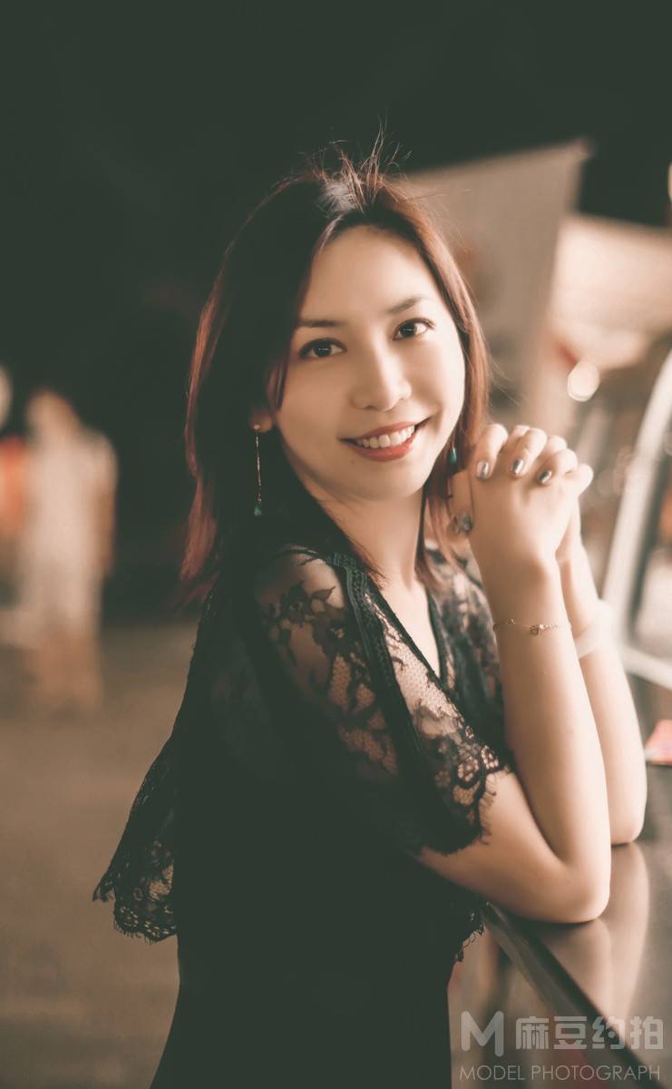 胶片模特