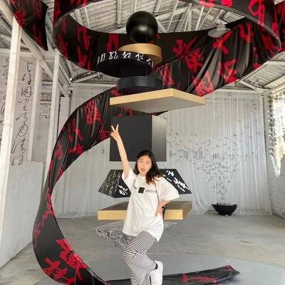 校园模特