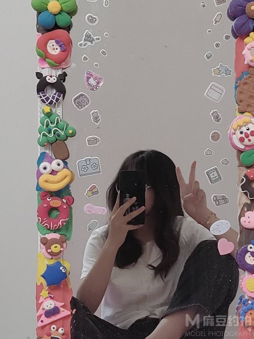 黑白模特