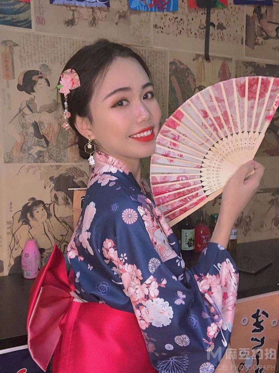 民国模特