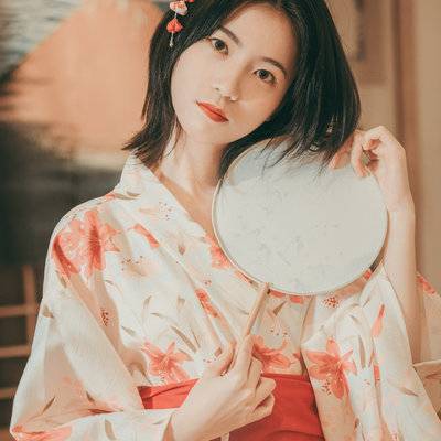 和服模特