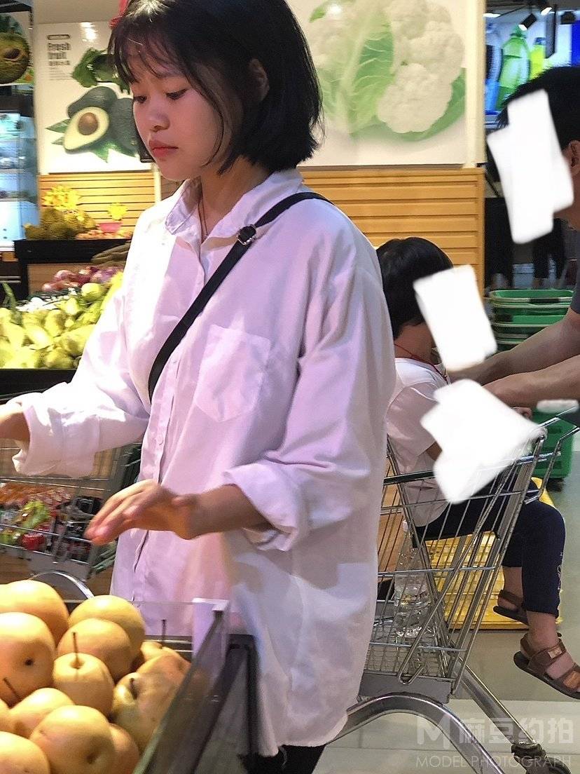 校园模特