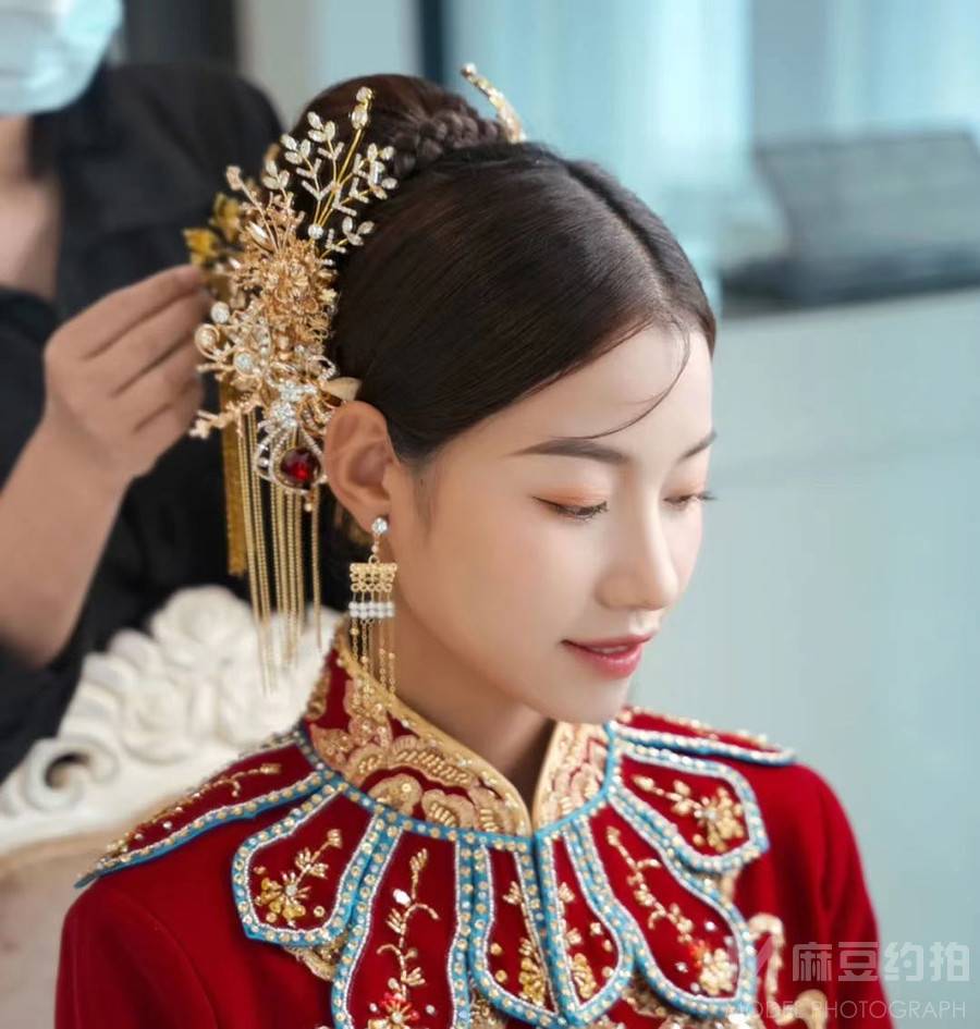 妆容模特
