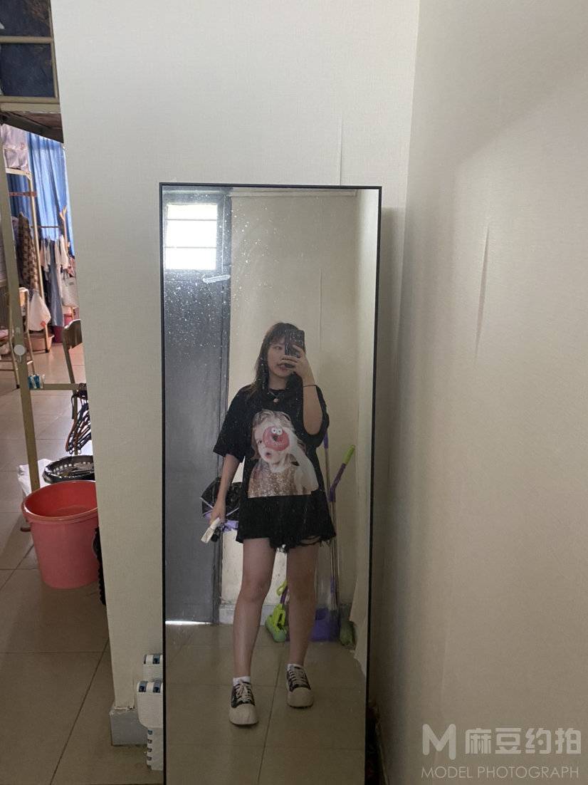 纪实模特